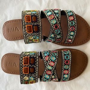 Mia Kaila flat sandal